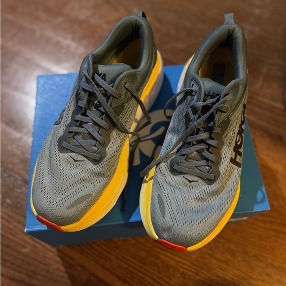 HOKA Bondi 8 - Picture 2 of 7